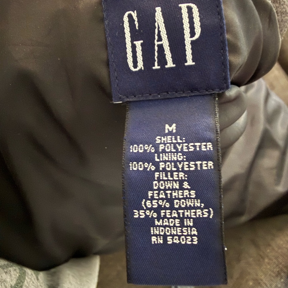 GAP Black Women's Quilted Puffer Jacket - Picture 6 of 7
